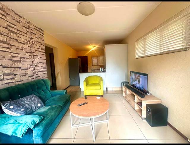 2 BEDROOM APARTMENT FOR SALE IN MONTCLAIR